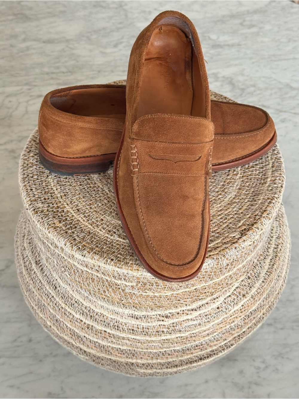 Banana Republic Rust Suede Penny Loafers – Men’s Size 9